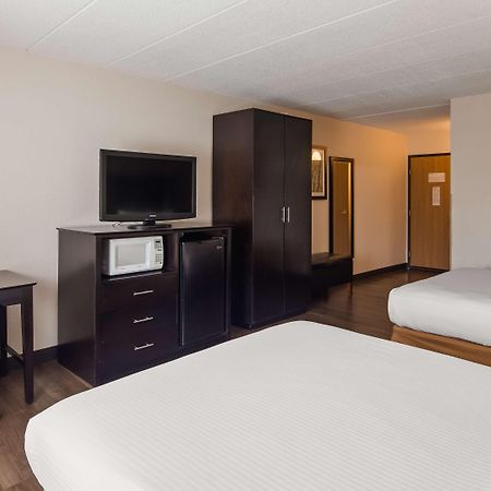 Best Western Plus Newark/Christiana Inn Bear Exterior photo
