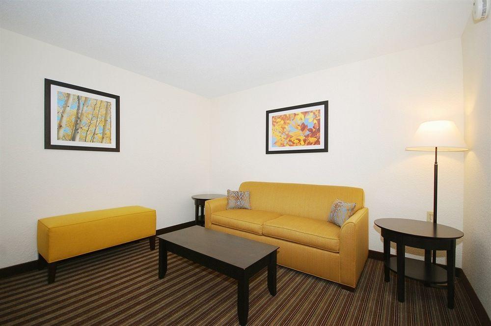 Best Western Plus Newark/Christiana Inn Bear Exterior photo