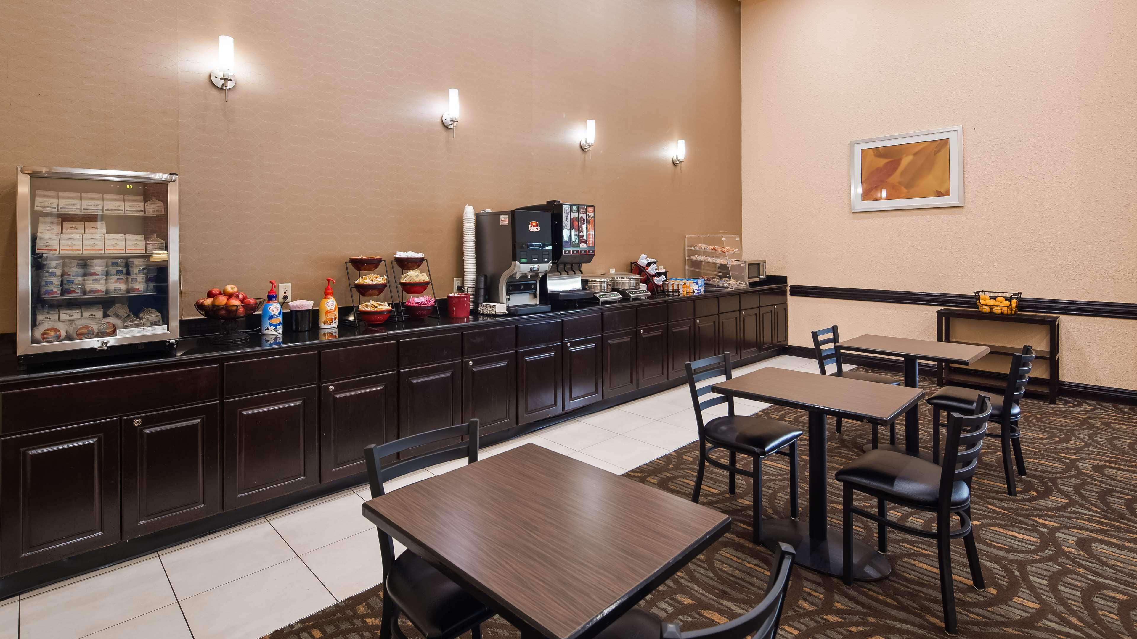 Best Western Plus Newark/Christiana Inn Bear Exterior photo