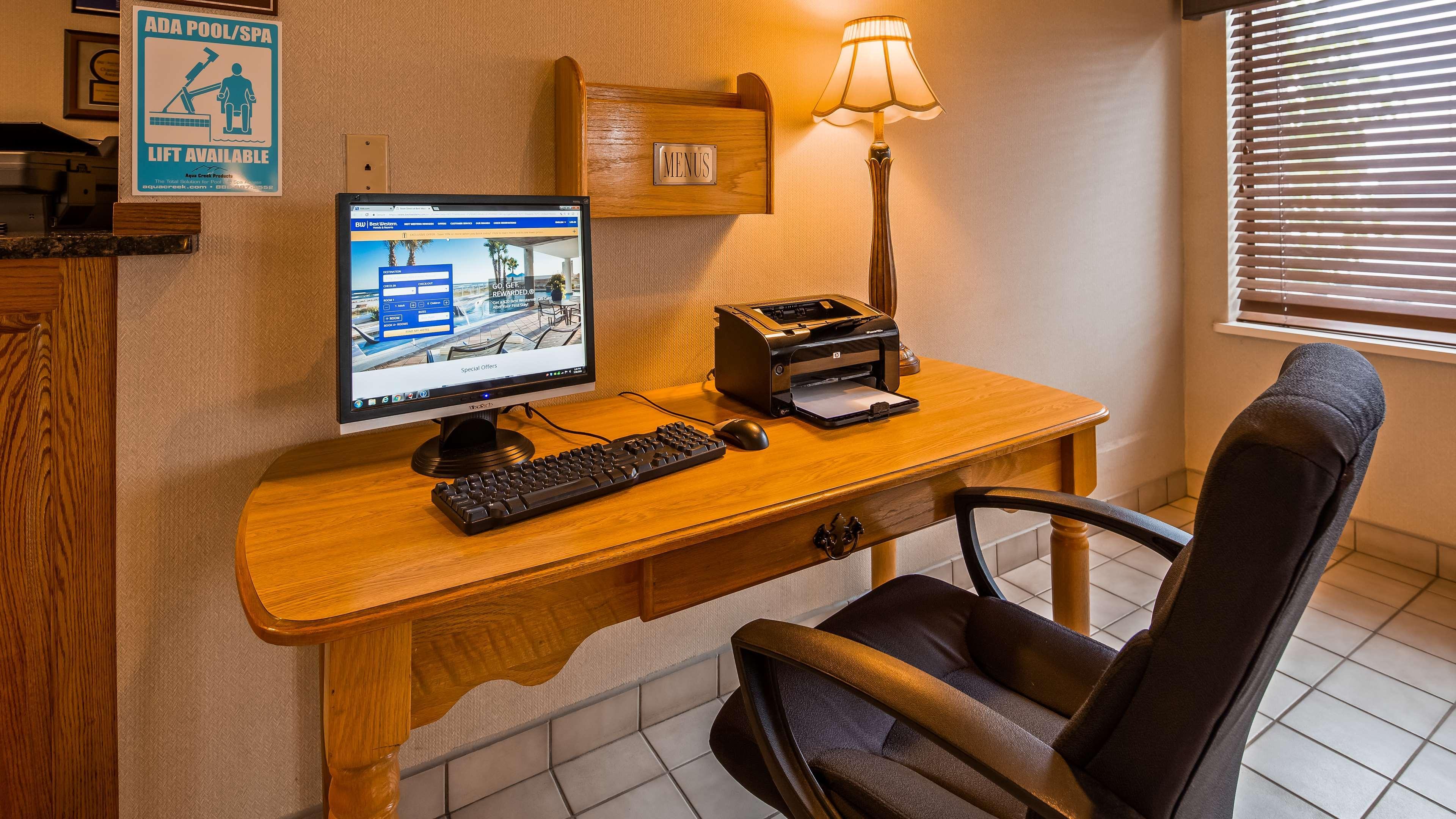 Best Western Plus Newark/Christiana Inn Bear Exterior photo